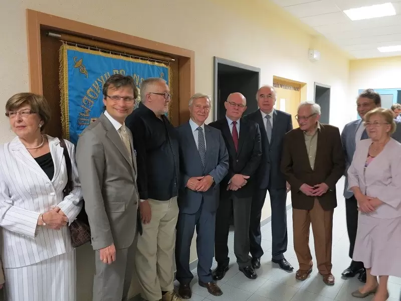 Wyeksponowanie historycznego Sztandaru Solidarności w SUM w Katowicach 